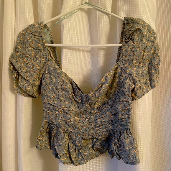 ASTR The Label SMALL ditsy floral SWEETHEART NECKLINE BNWT - Picture 1 of 4